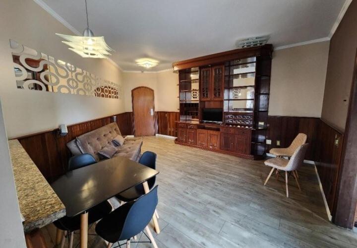 Flat No Hotel Cosmopolitan Com Estacionamento Gratis E Piscina 桑托斯 外观 照片
